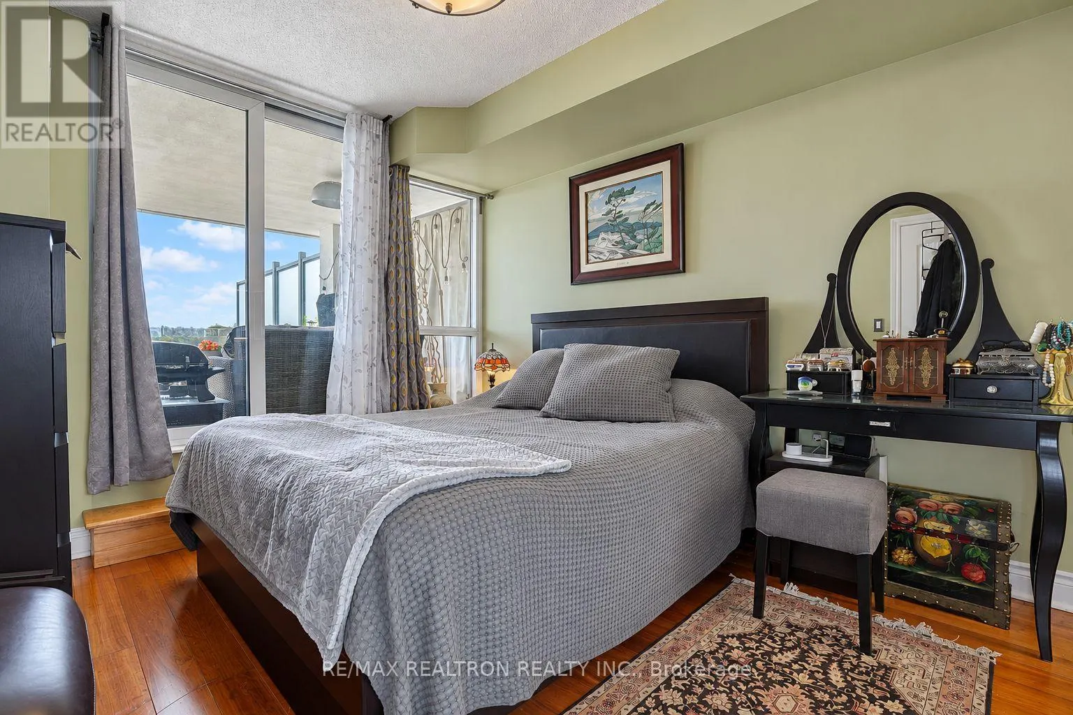 301 - 50 BRIAN HARRISON WAY