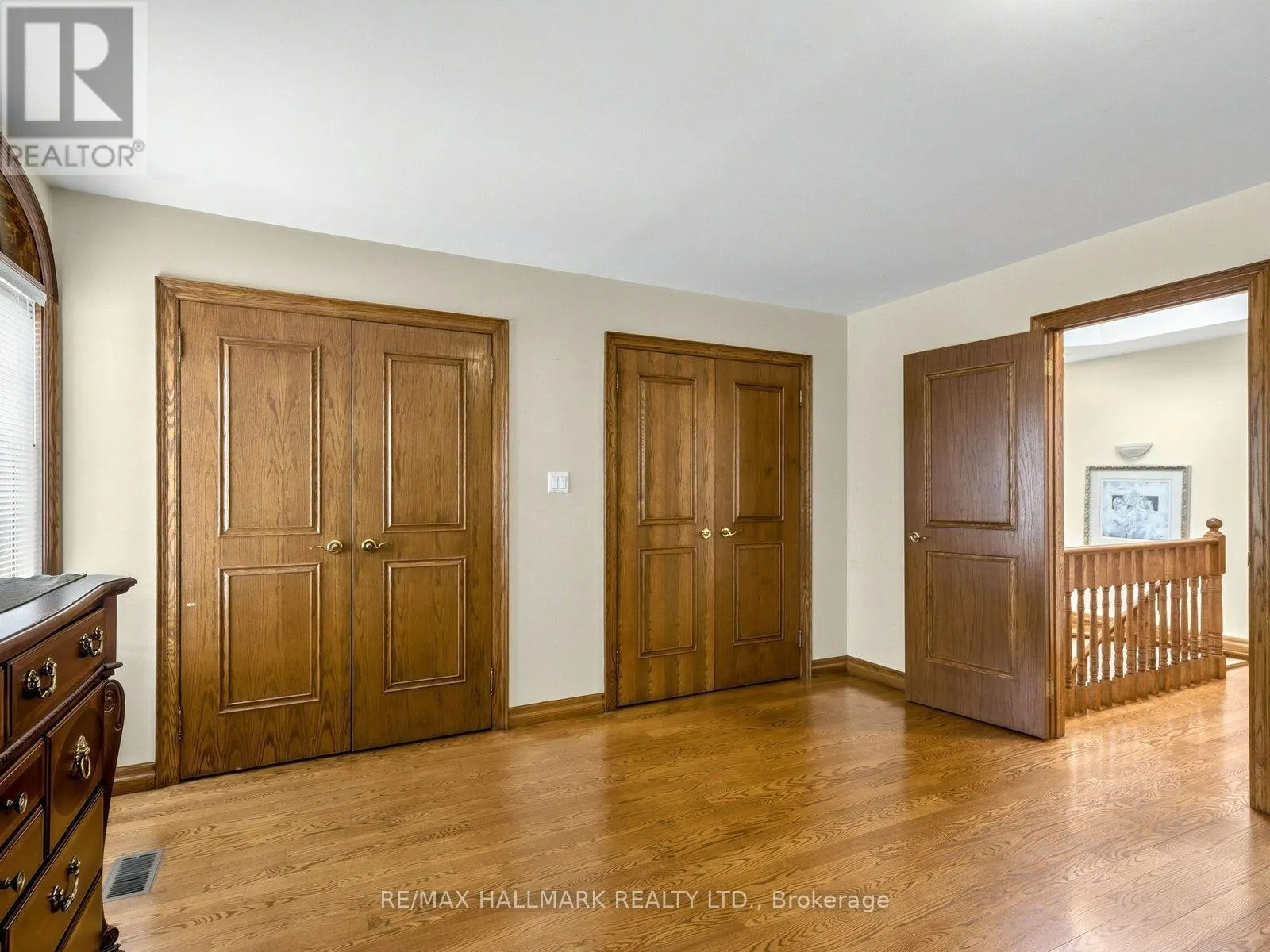 21 DONMORE AVENUE