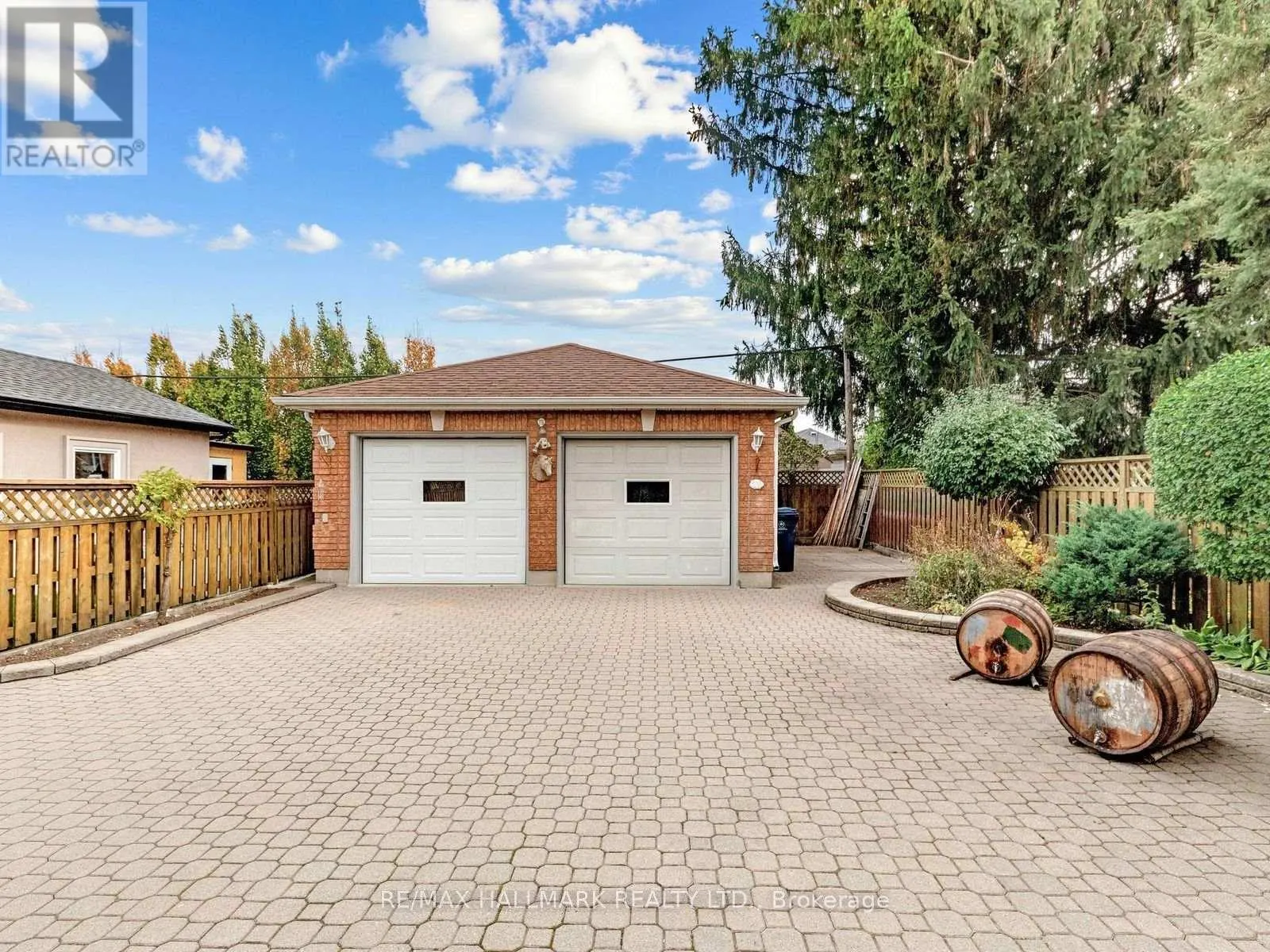 21 DONMORE AVENUE