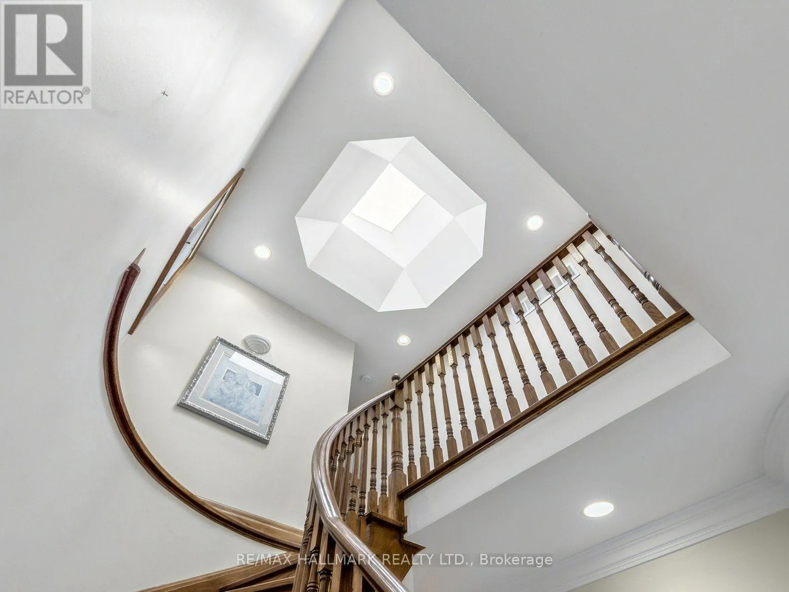 21 DONMORE AVENUE