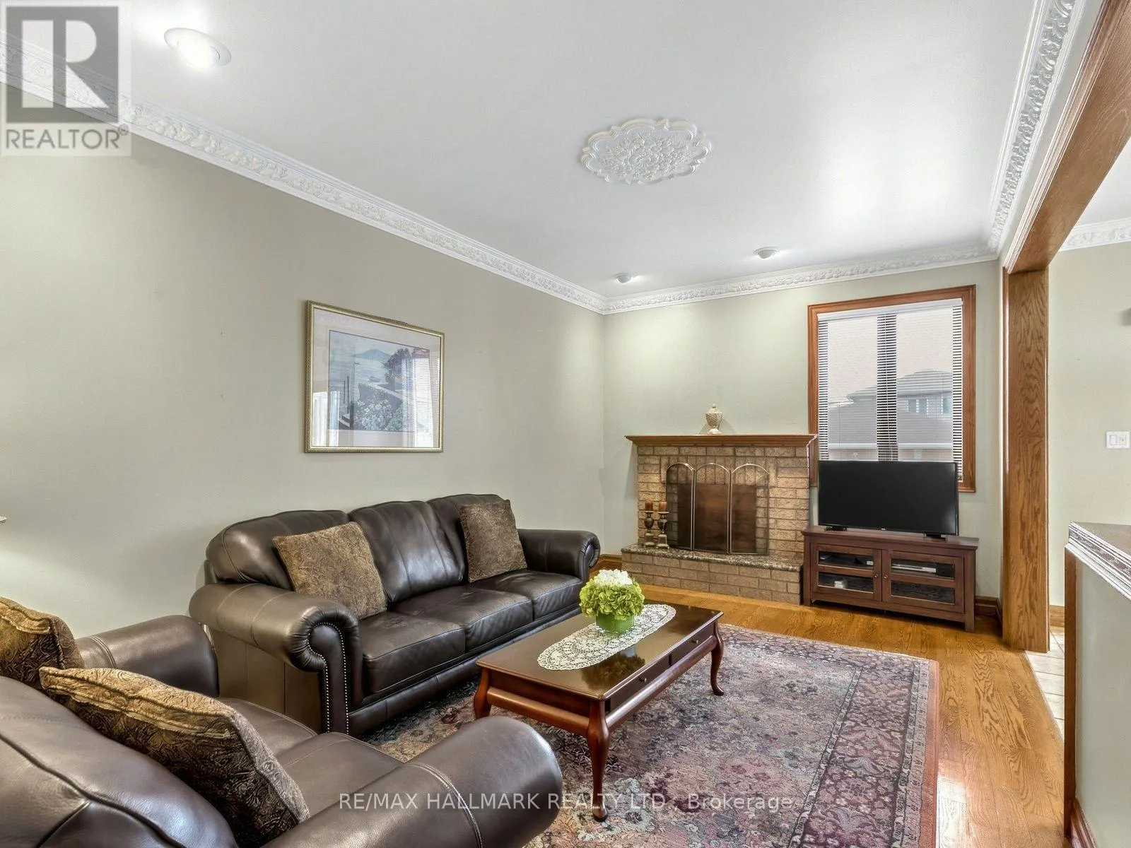 21 DONMORE AVENUE
