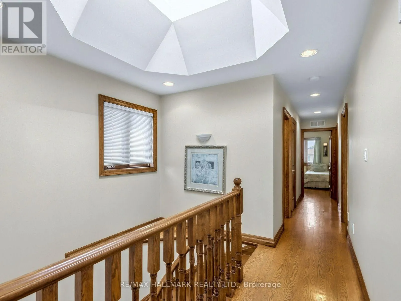 21 DONMORE AVENUE