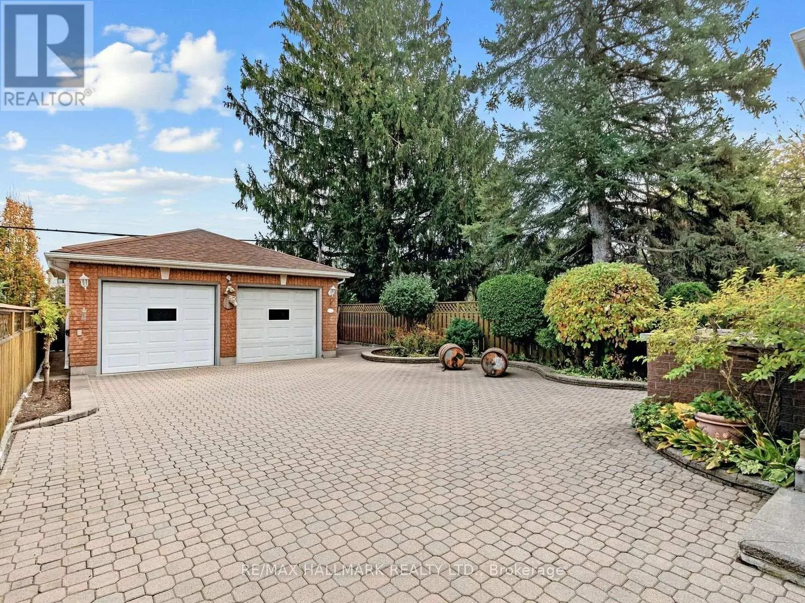 21 DONMORE AVENUE