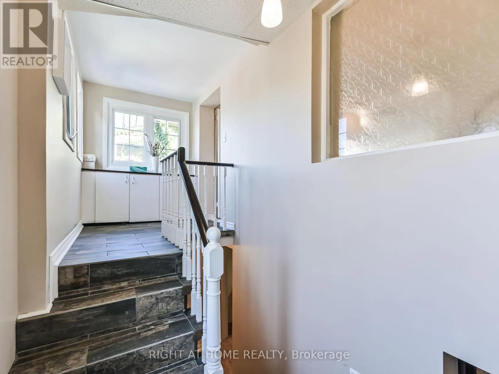UPPER - 677 MORTIMER AVENUE