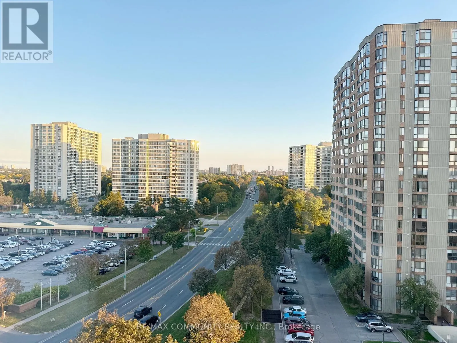 1133 - 25 BAMBURGH CIRCLE