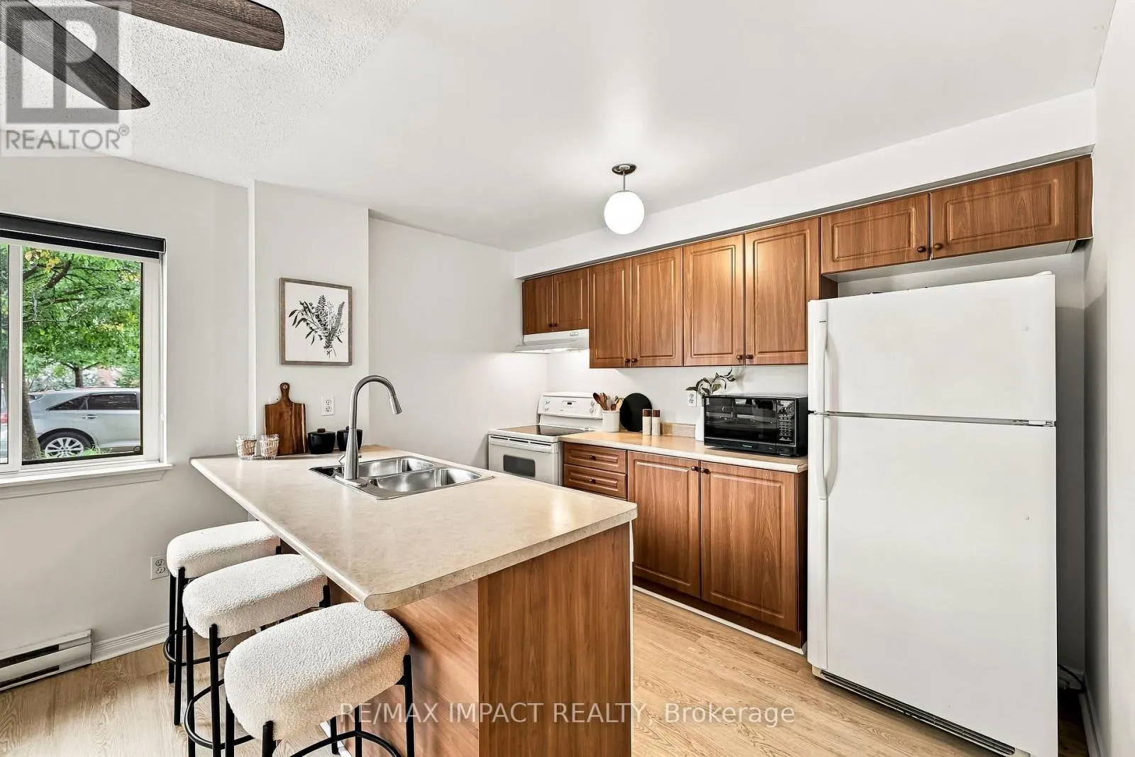 110 - 87 ASPEN SPRINGS DRIVE