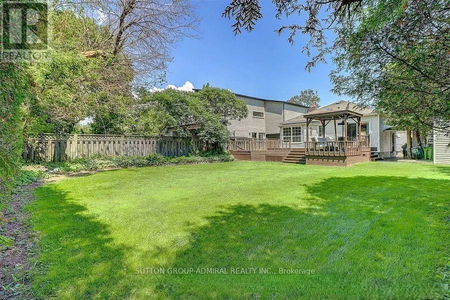 38 FENWOOD HEIGHTS