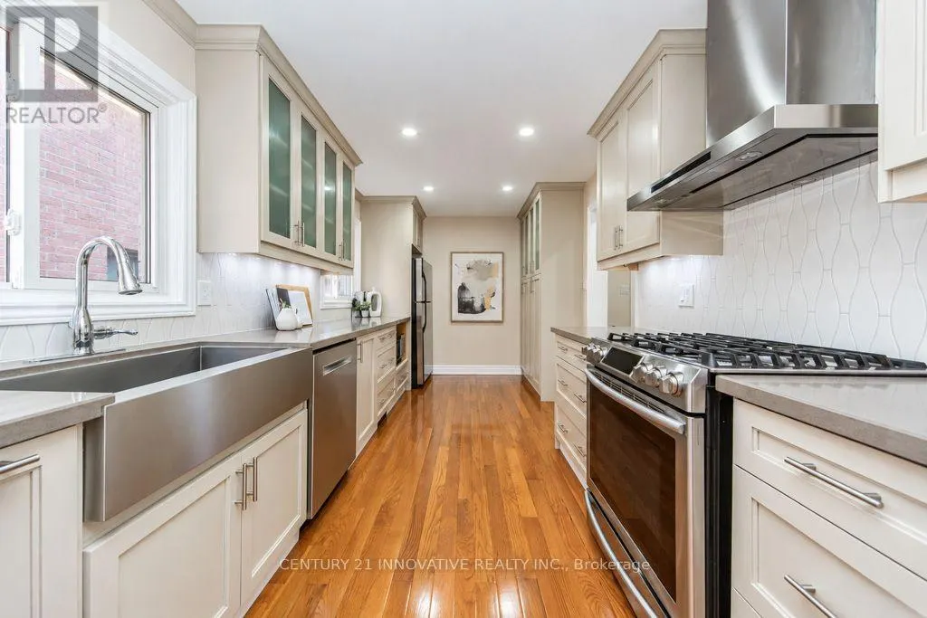 2124 DUBERRY DRIVE