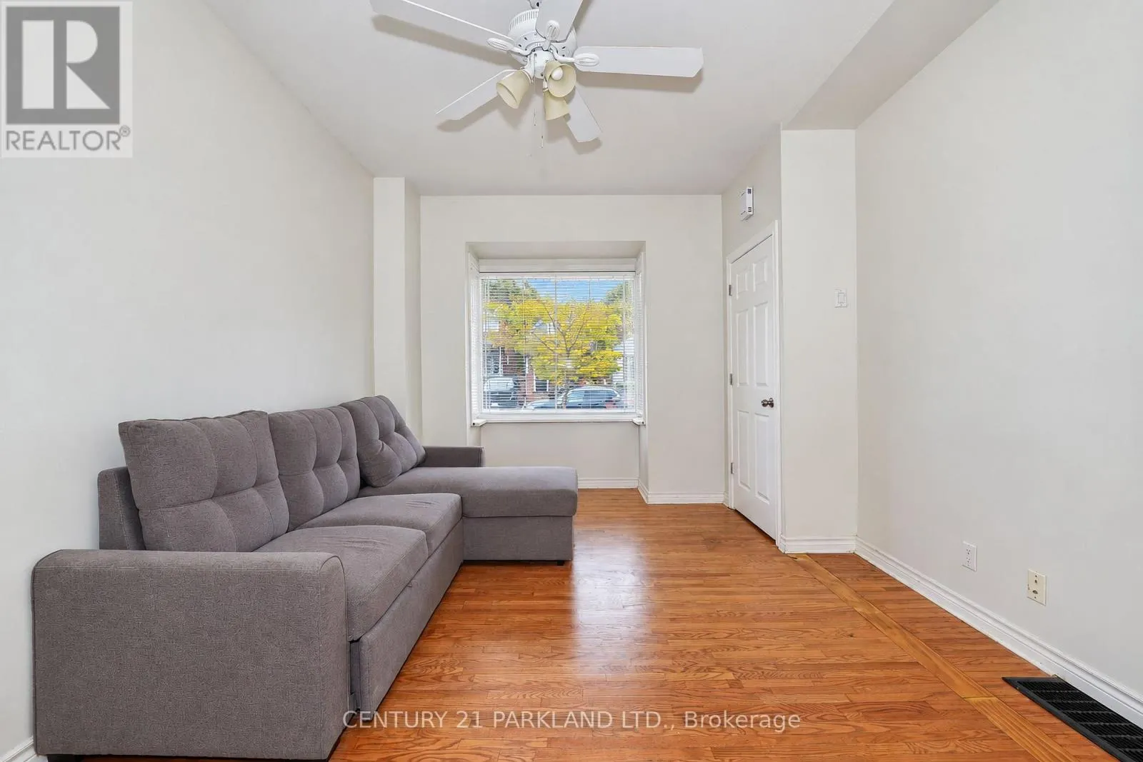 47 KING EDWARD AVENUE