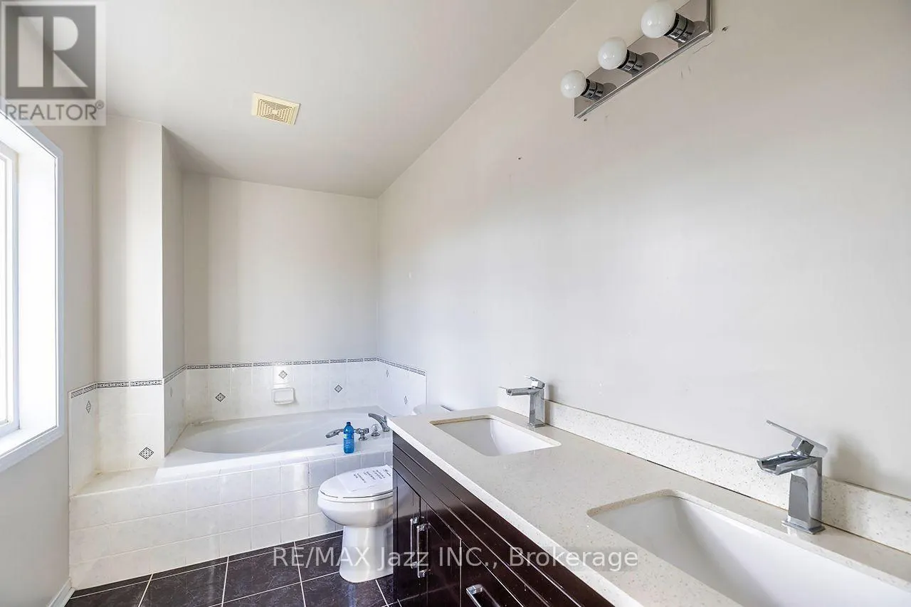 4 MCCARTNEY AVENUE