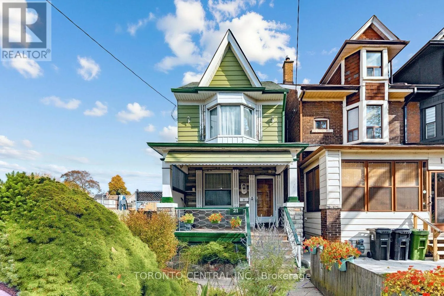 21 CHESTER AVENUE