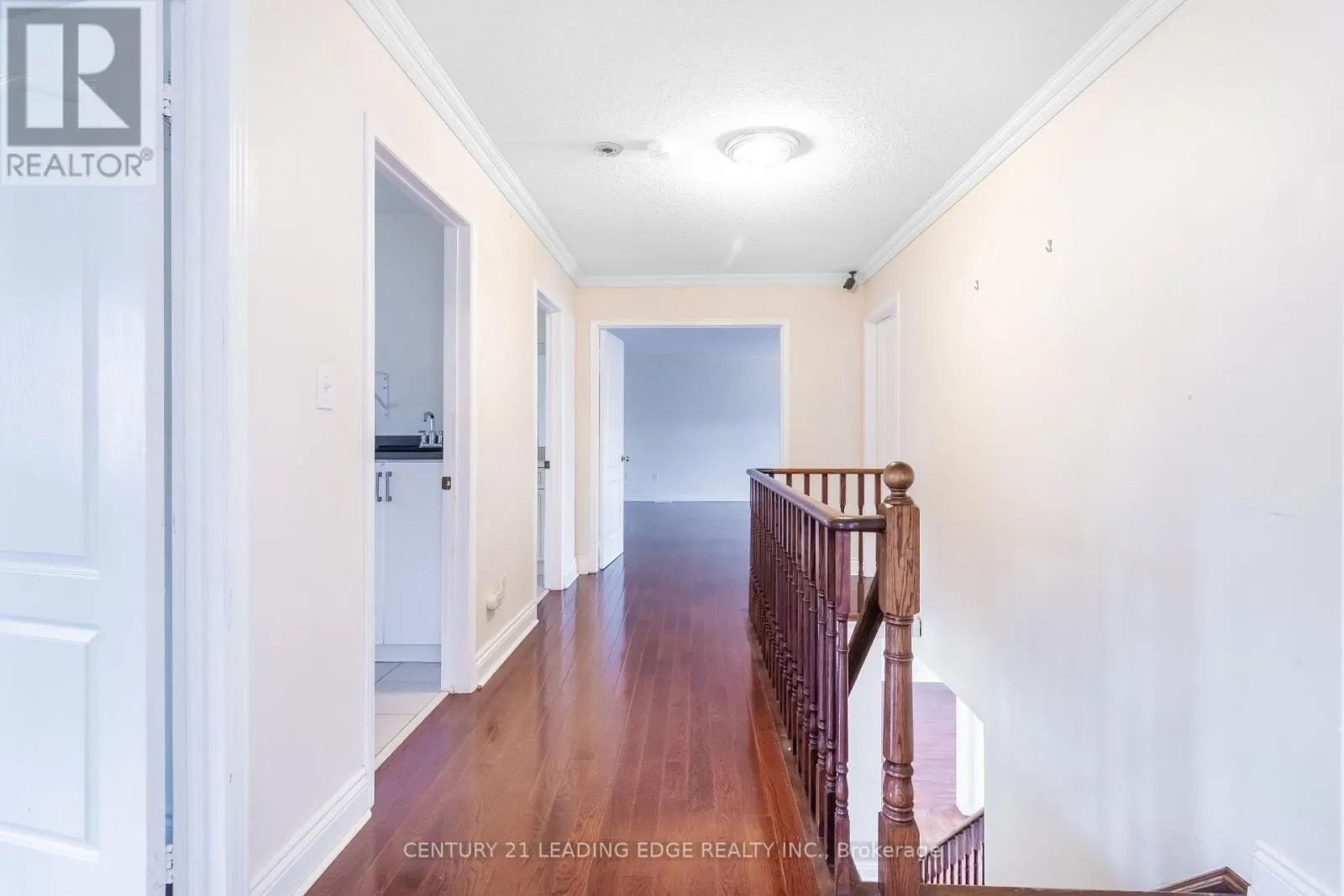 31 SEWARD CRESCENT