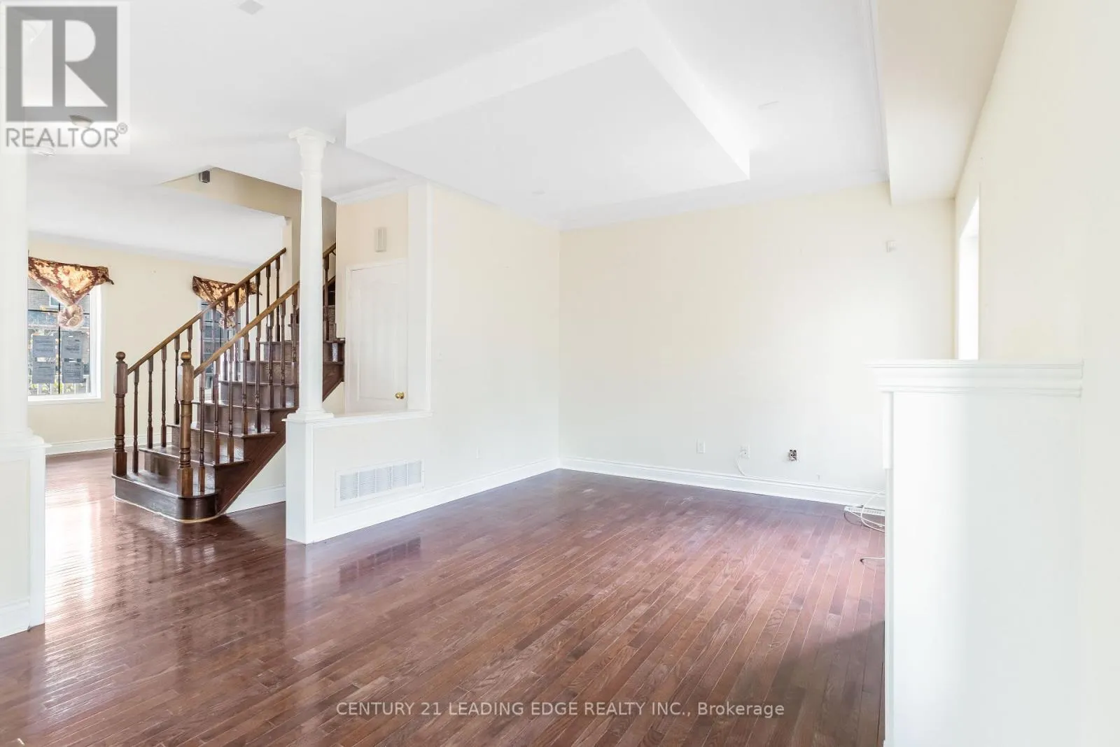 31 SEWARD CRESCENT
