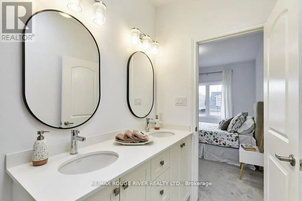 6 SEAGRAVE LANE