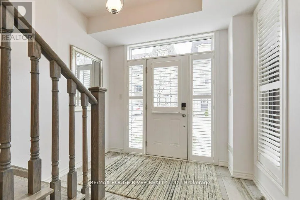 6 SEAGRAVE LANE