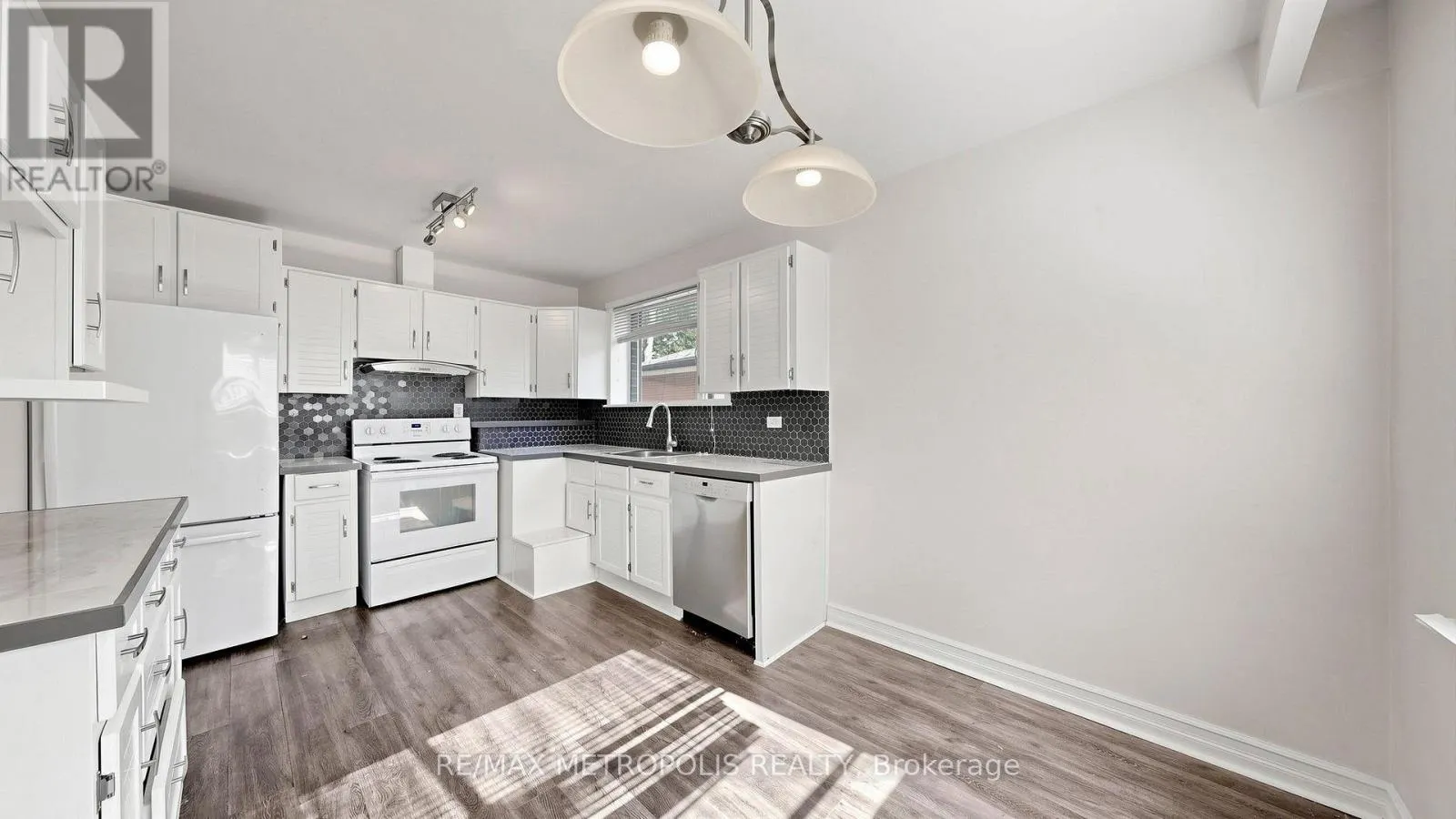 139 PANDORA CIRCLE