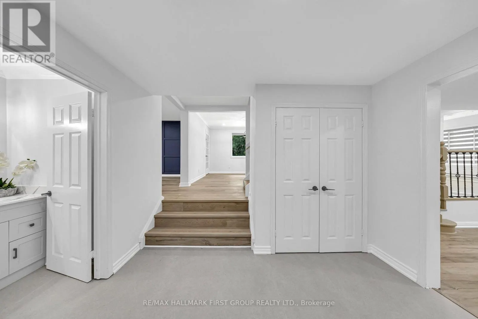 890 BRIARWOOD DRIVE