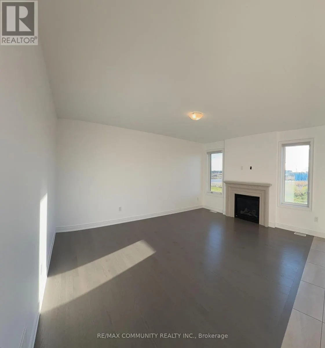 6 WESLEY BROOKS STREET