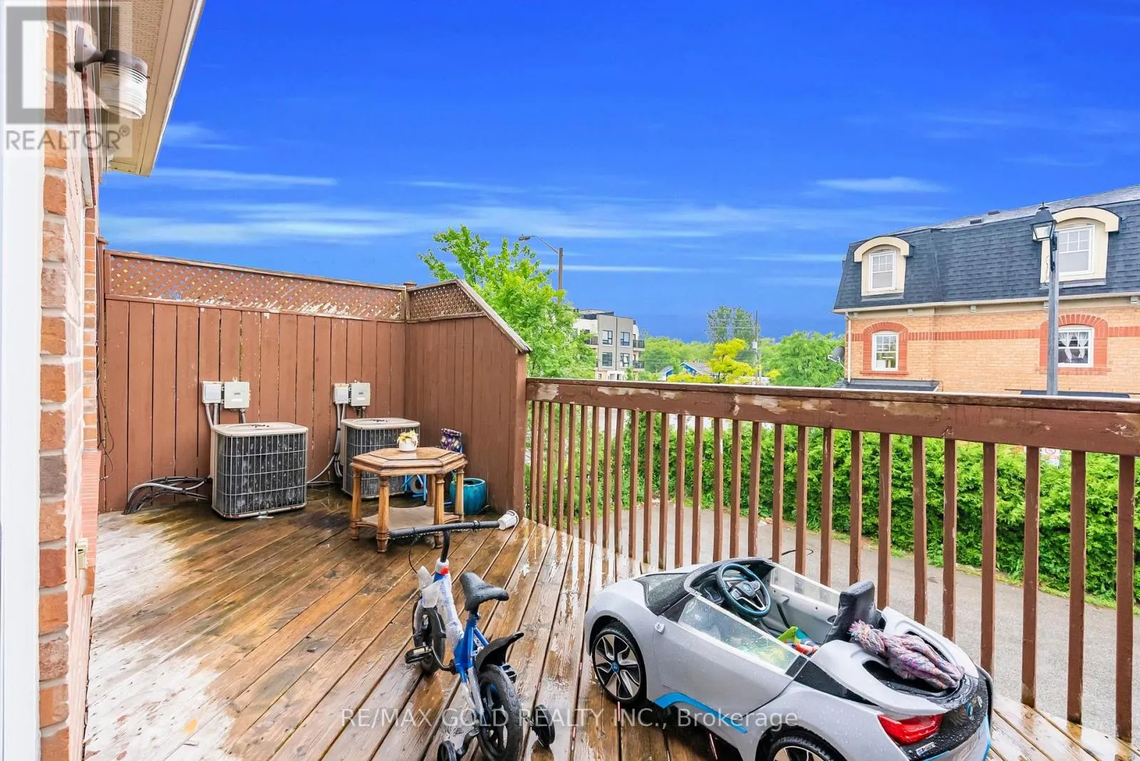 4 ECOPARK GATE