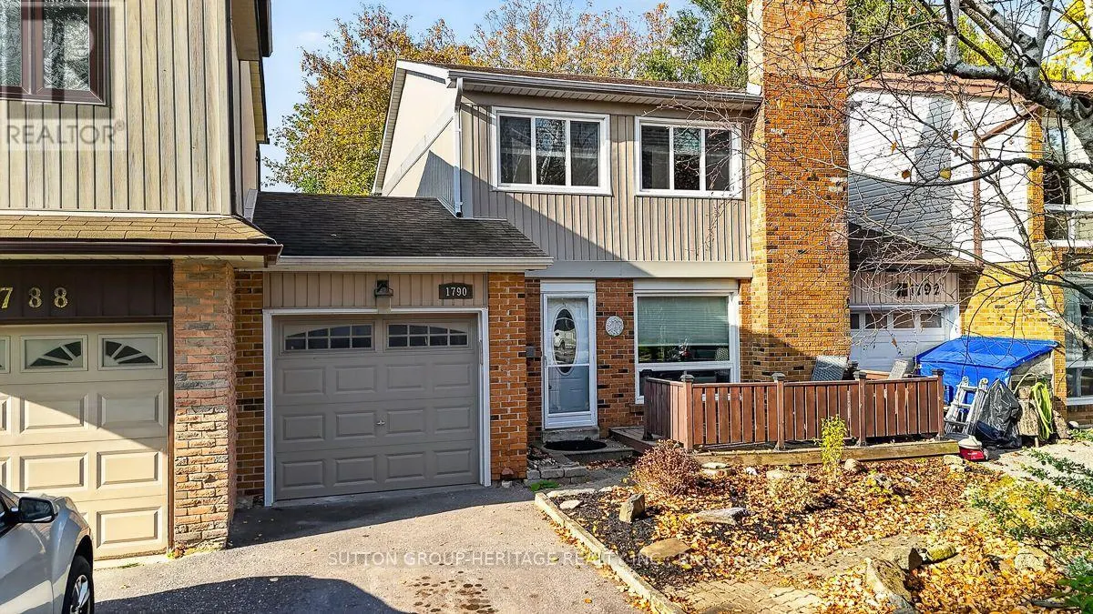 1790 WALNUT LANE