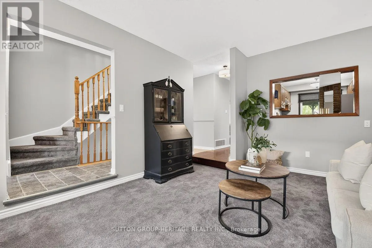 1790 WALNUT LANE