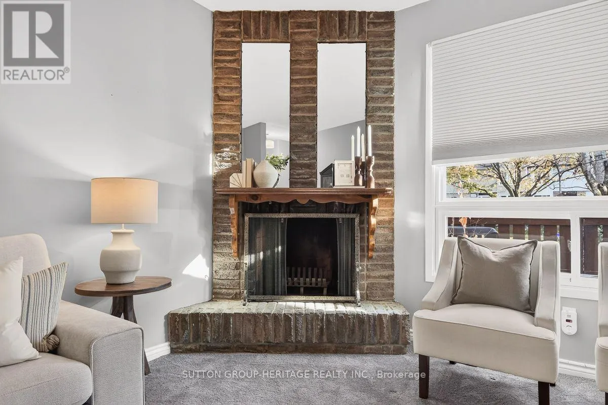 1790 WALNUT LANE