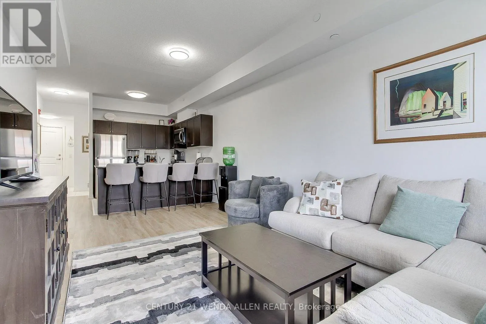 409 - 70 SHIPWAY AVENUE