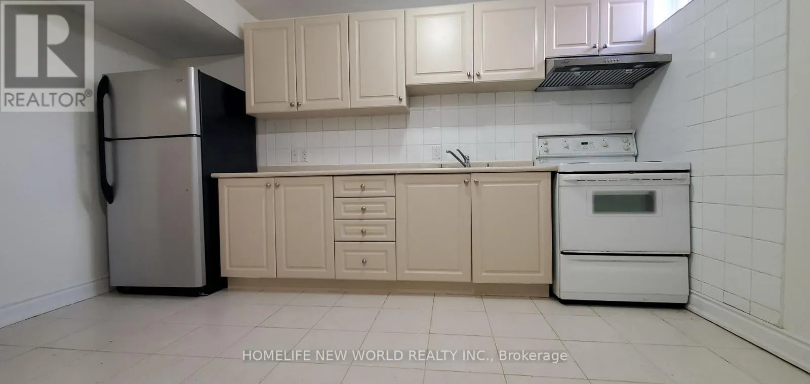 BASEMENT - 106 AYLESWORTH AVENUE