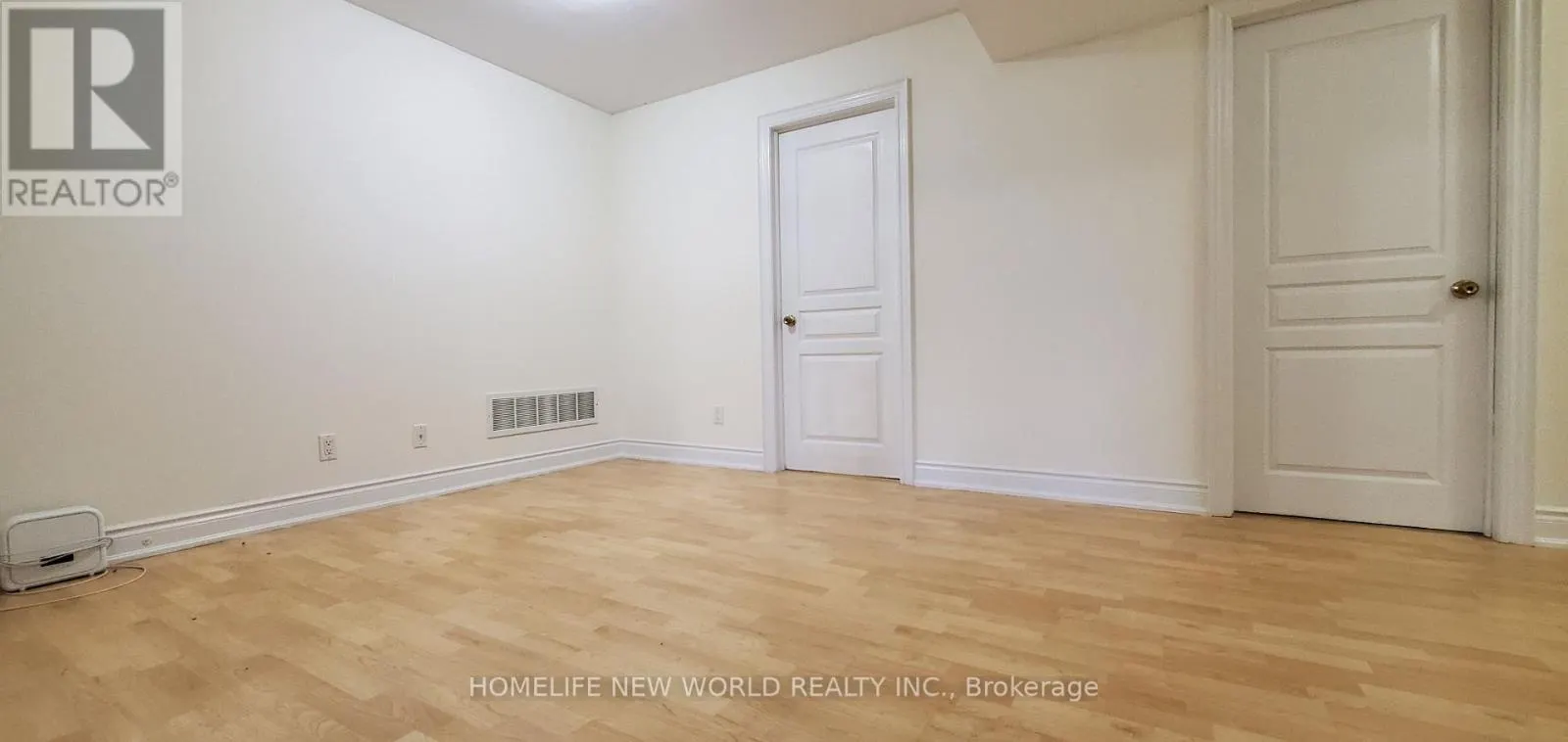 BASEMENT - 106 AYLESWORTH AVENUE