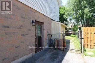 1332 CHERRYDOWN DRIVE