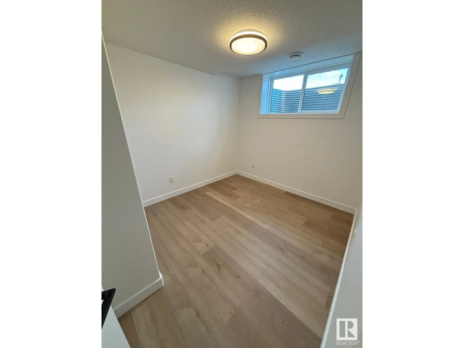 4207 38 ST