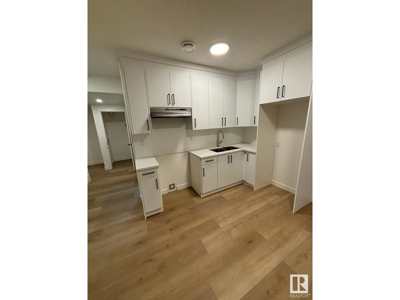 4207 38 ST