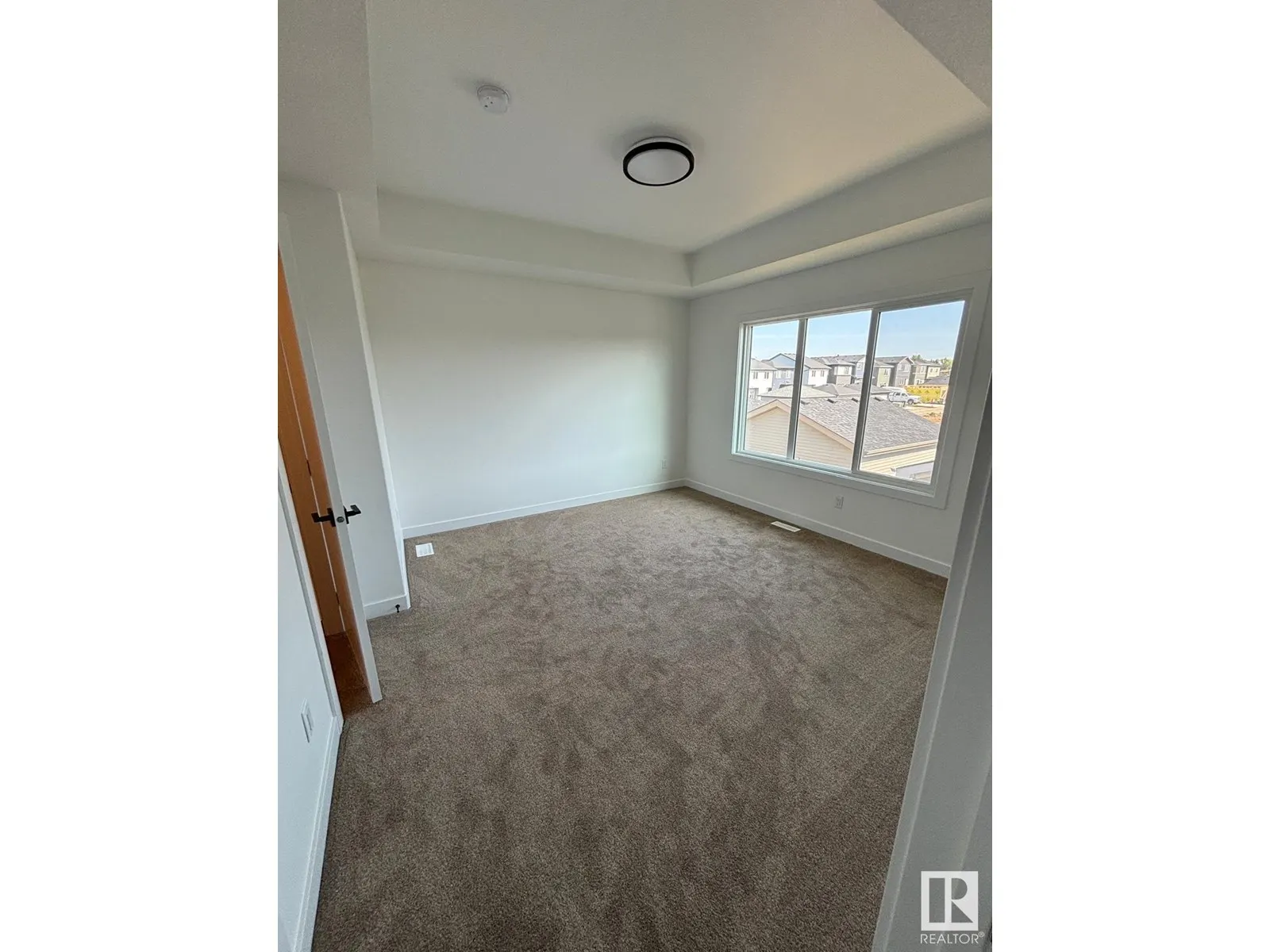 4207 38 ST