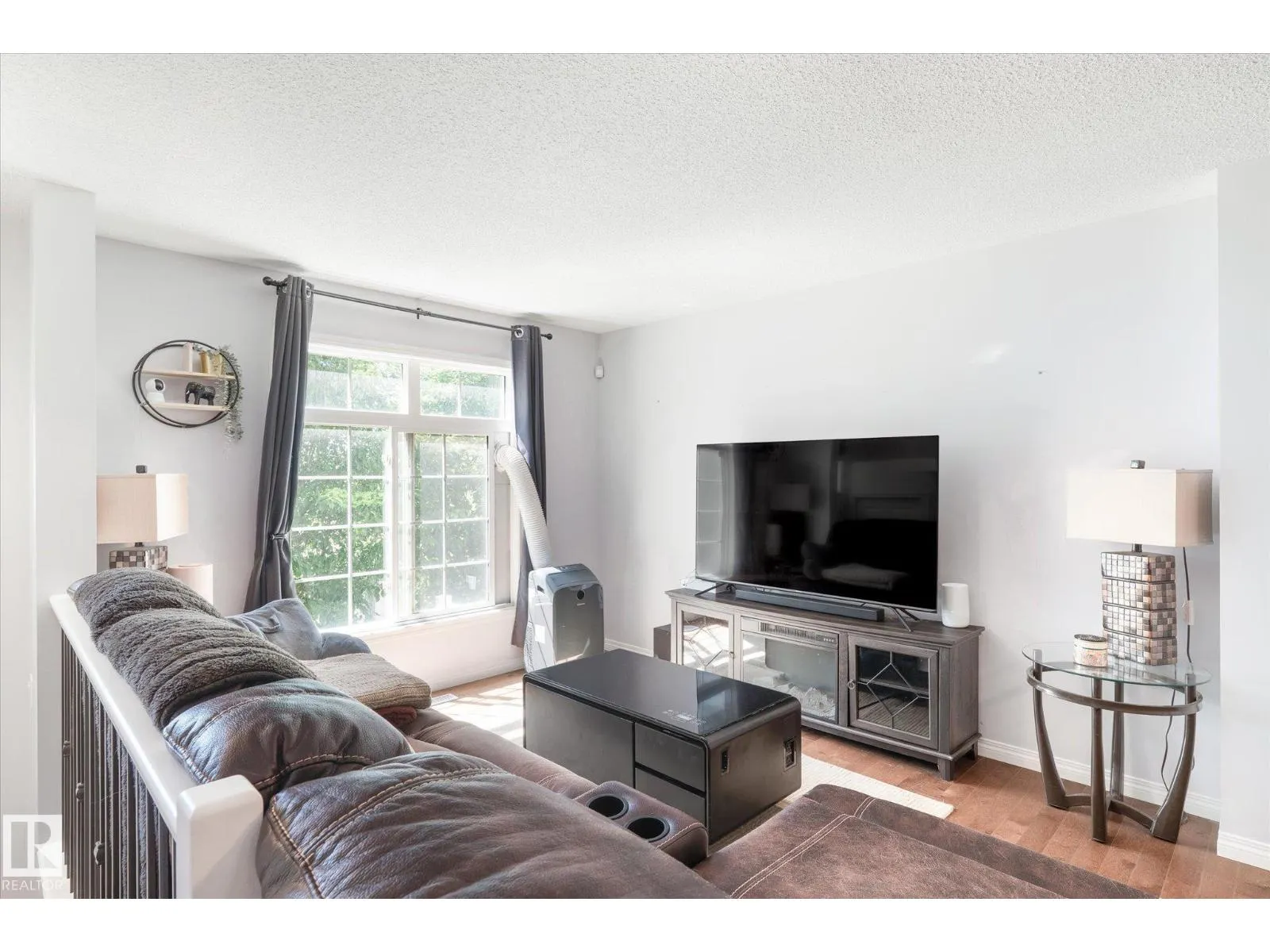 #53 9151 SHAW WY SW