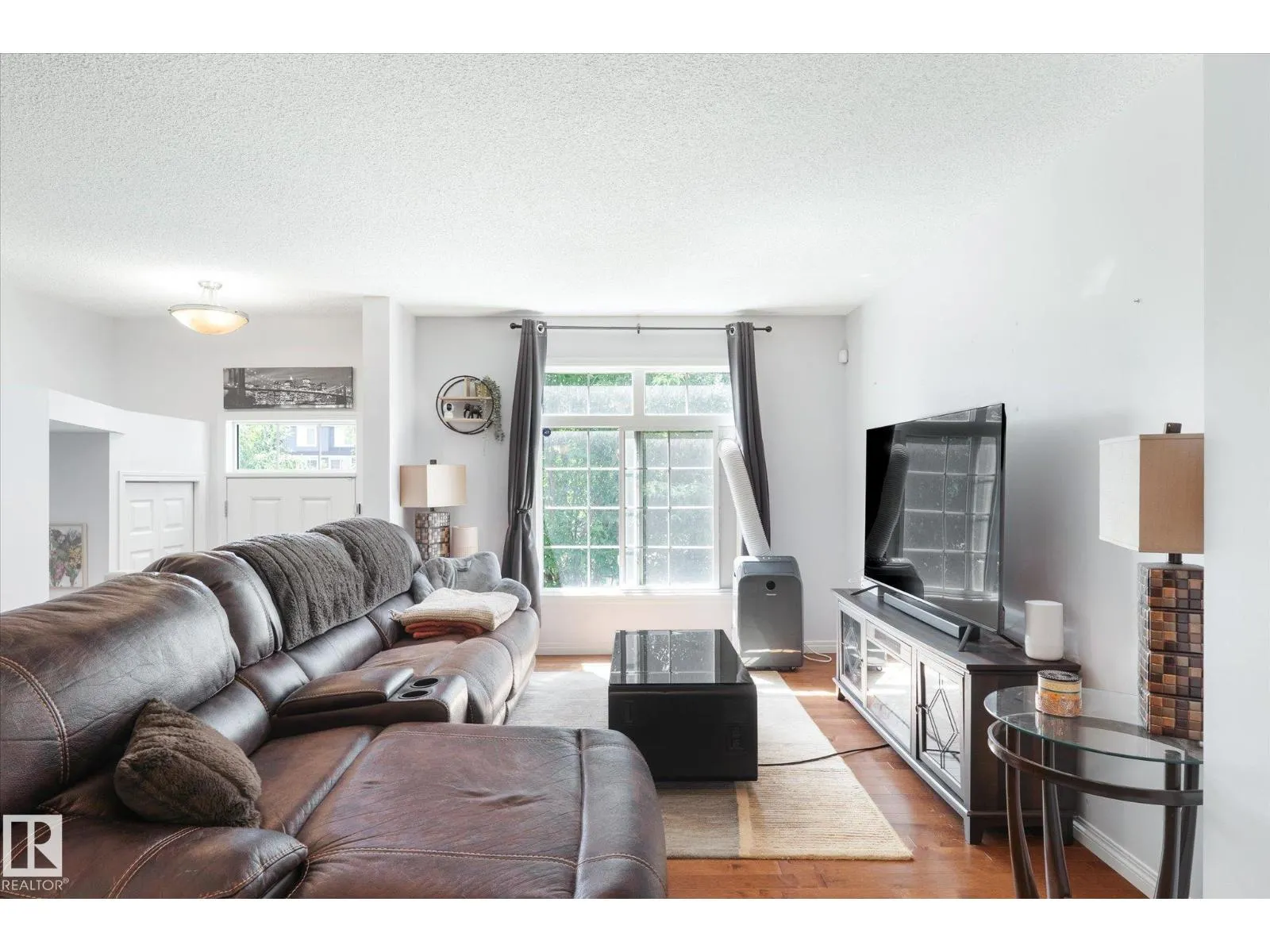 #53 9151 SHAW WY SW