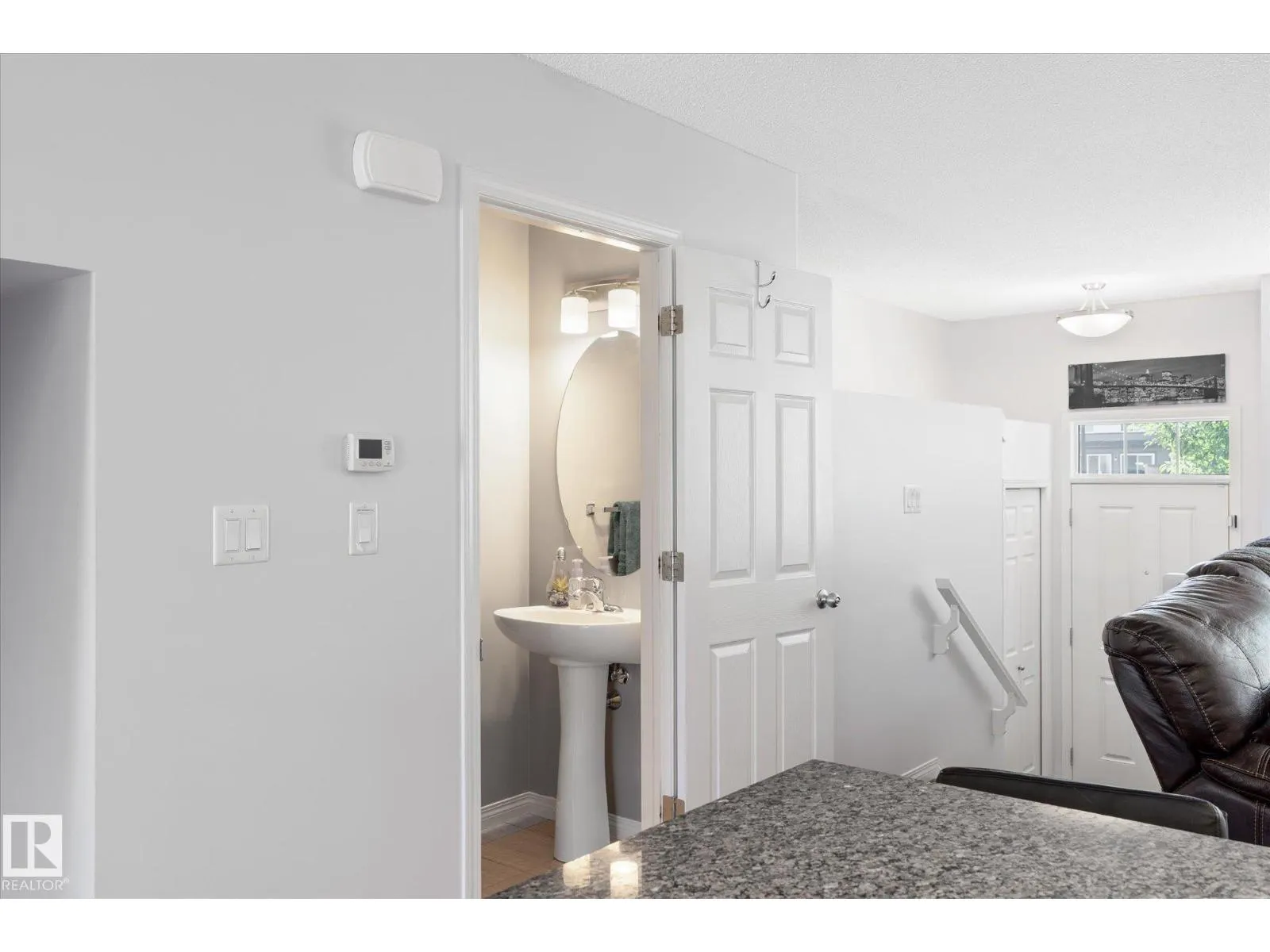 #53 9151 SHAW WY SW
