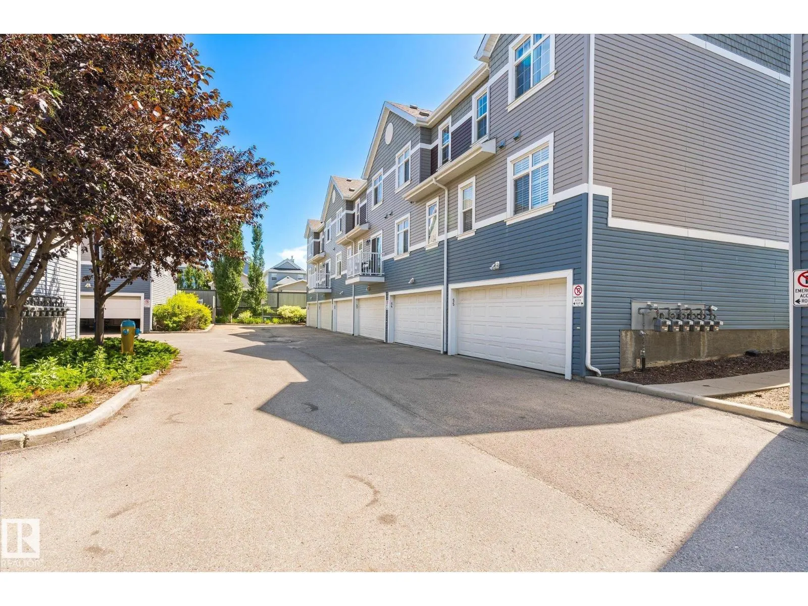 #53 9151 SHAW WY SW