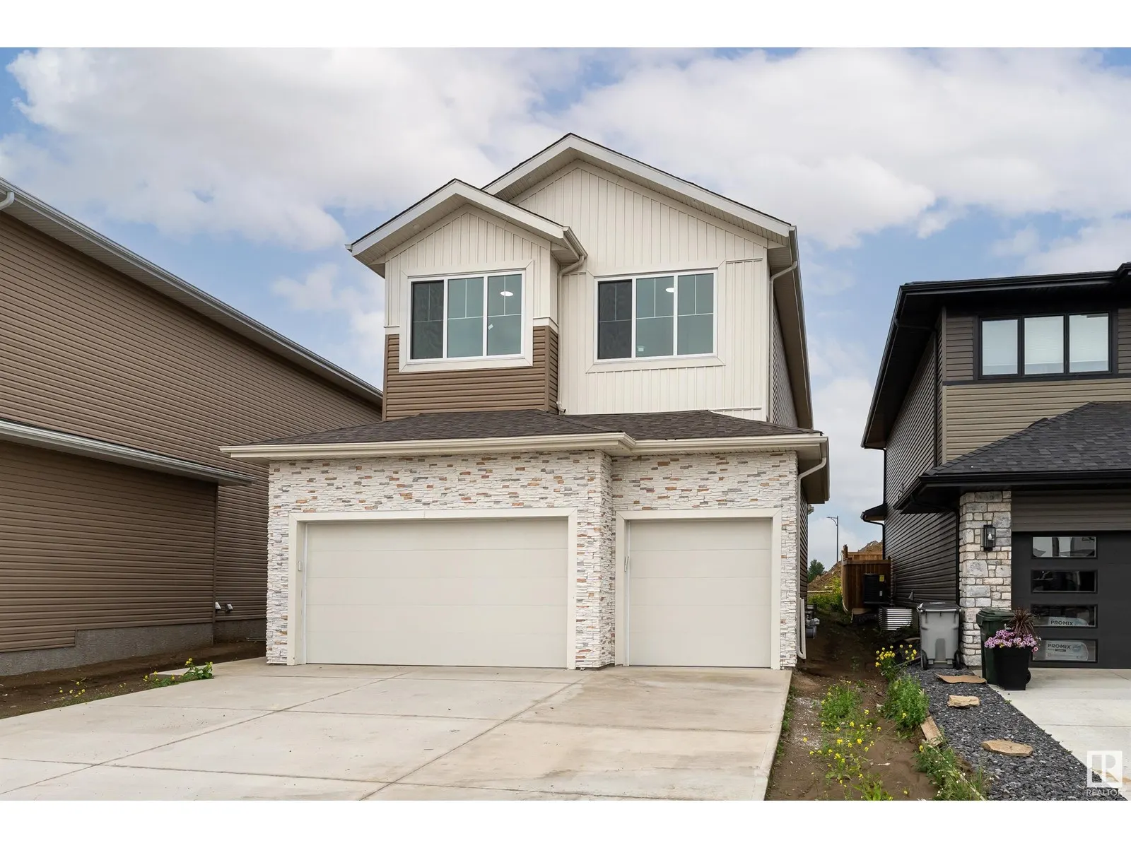 145 Graybriar DR