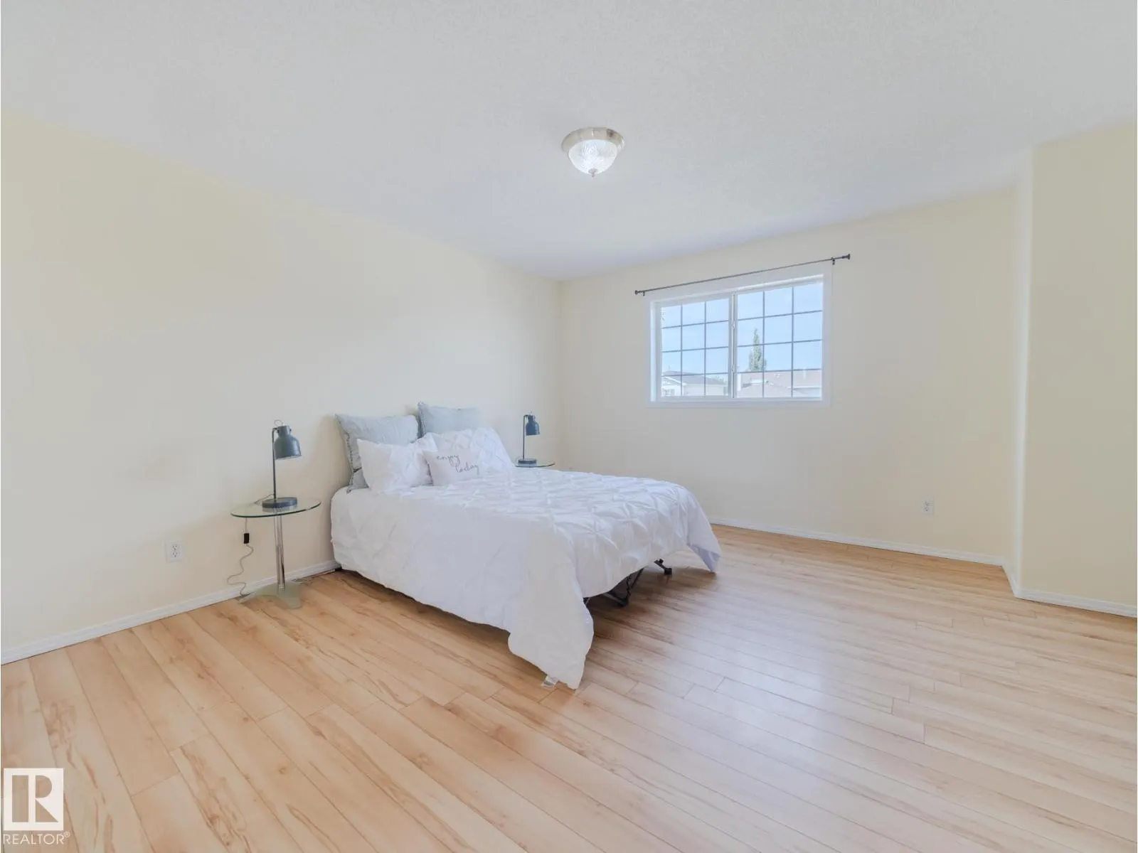 15013 135A ST NW