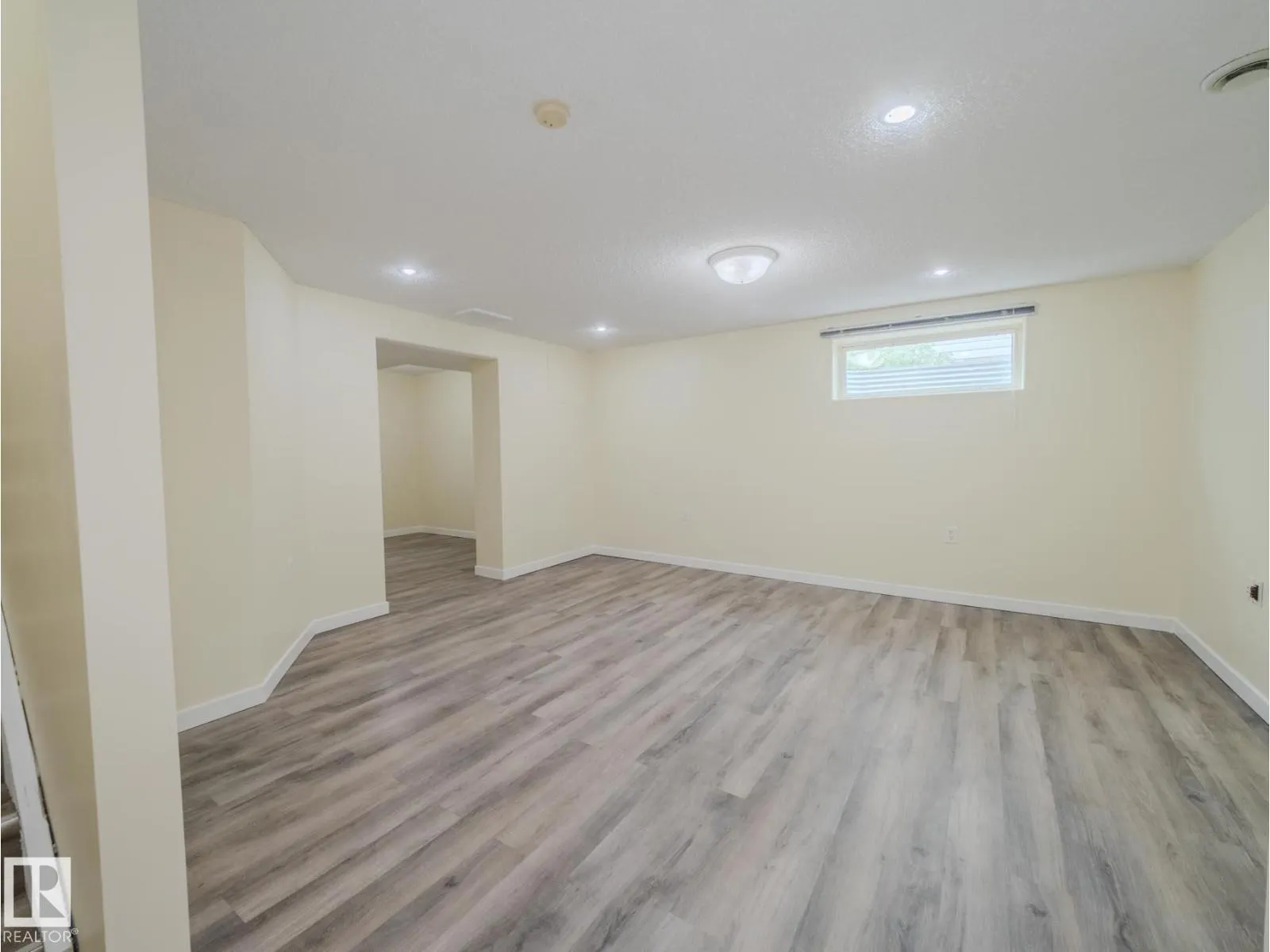 15013 135A ST NW