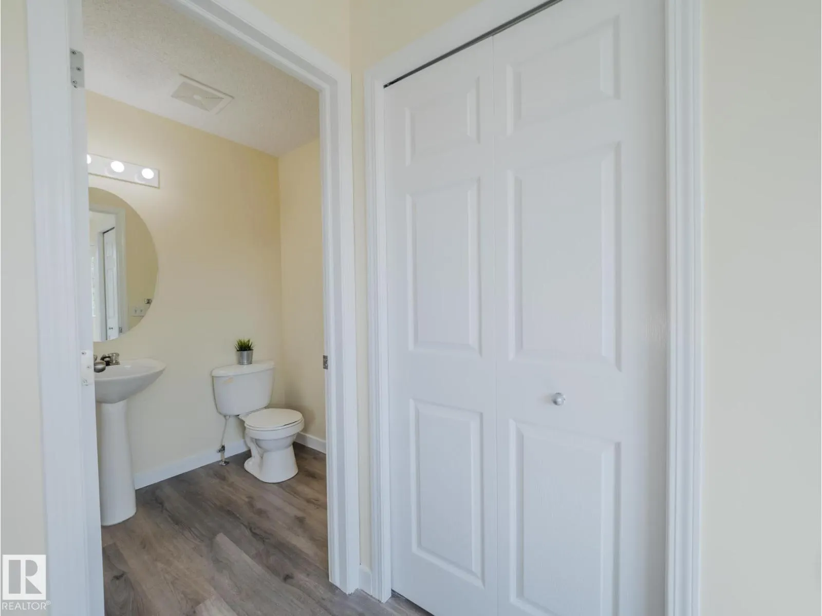15013 135A ST NW