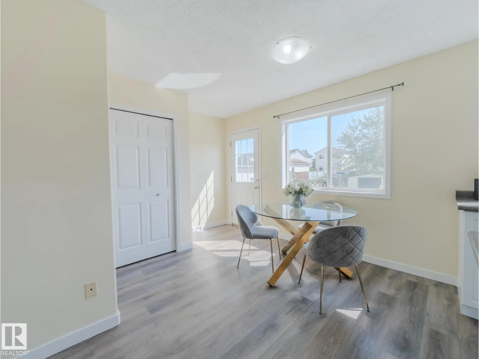 15013 135A ST NW