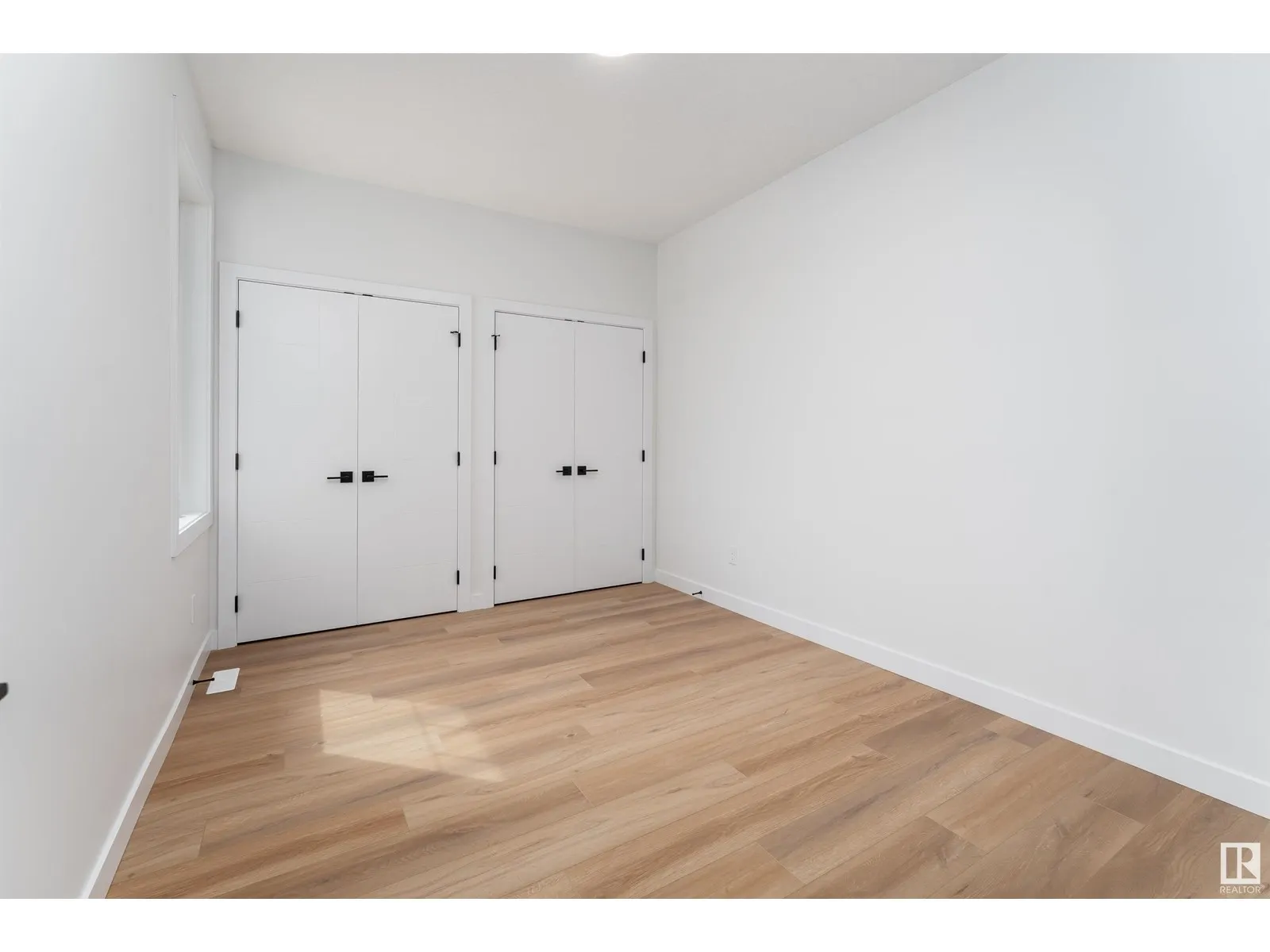 147 GRAYBRIAR DR