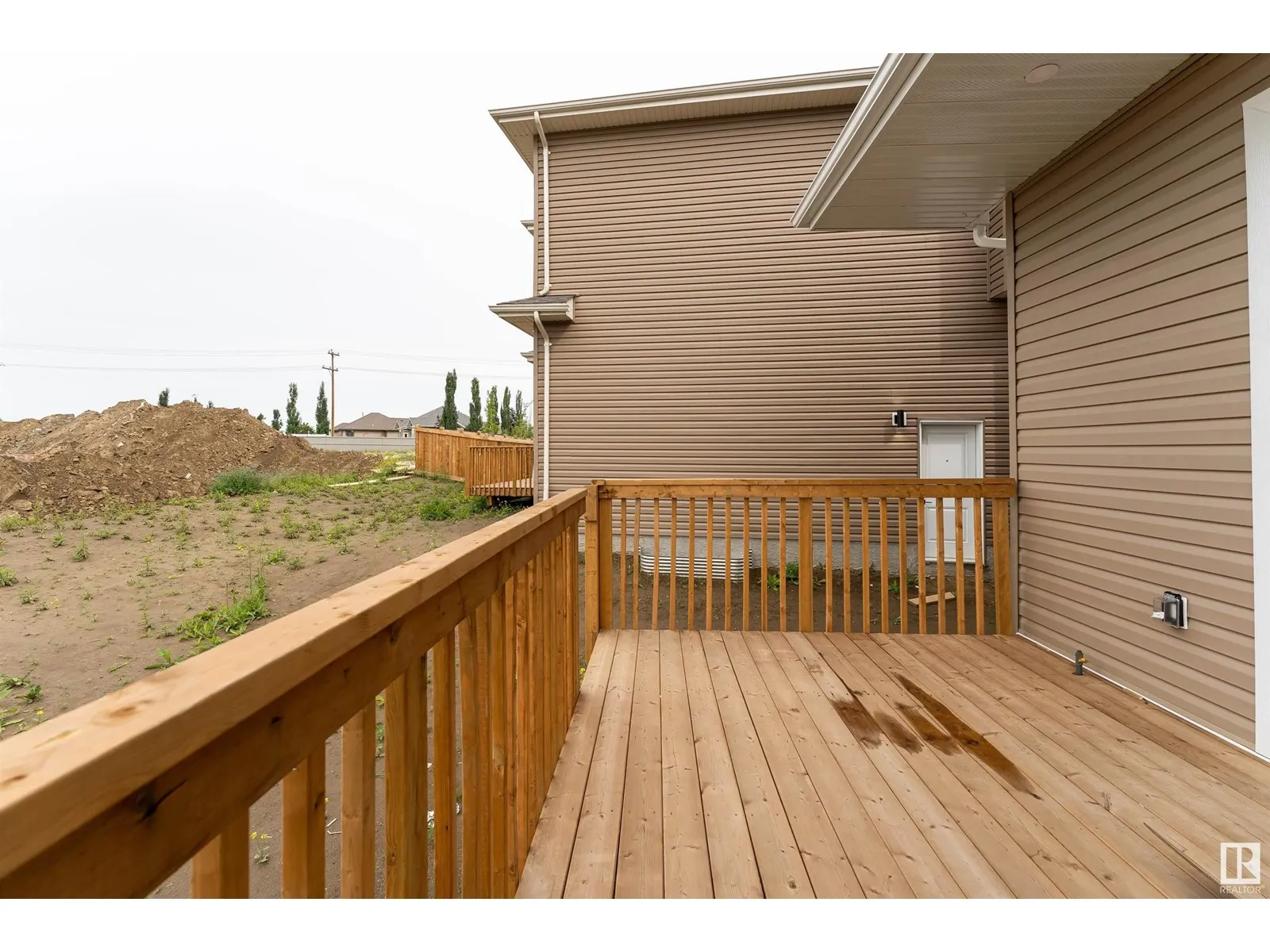 147 GRAYBRIAR DR