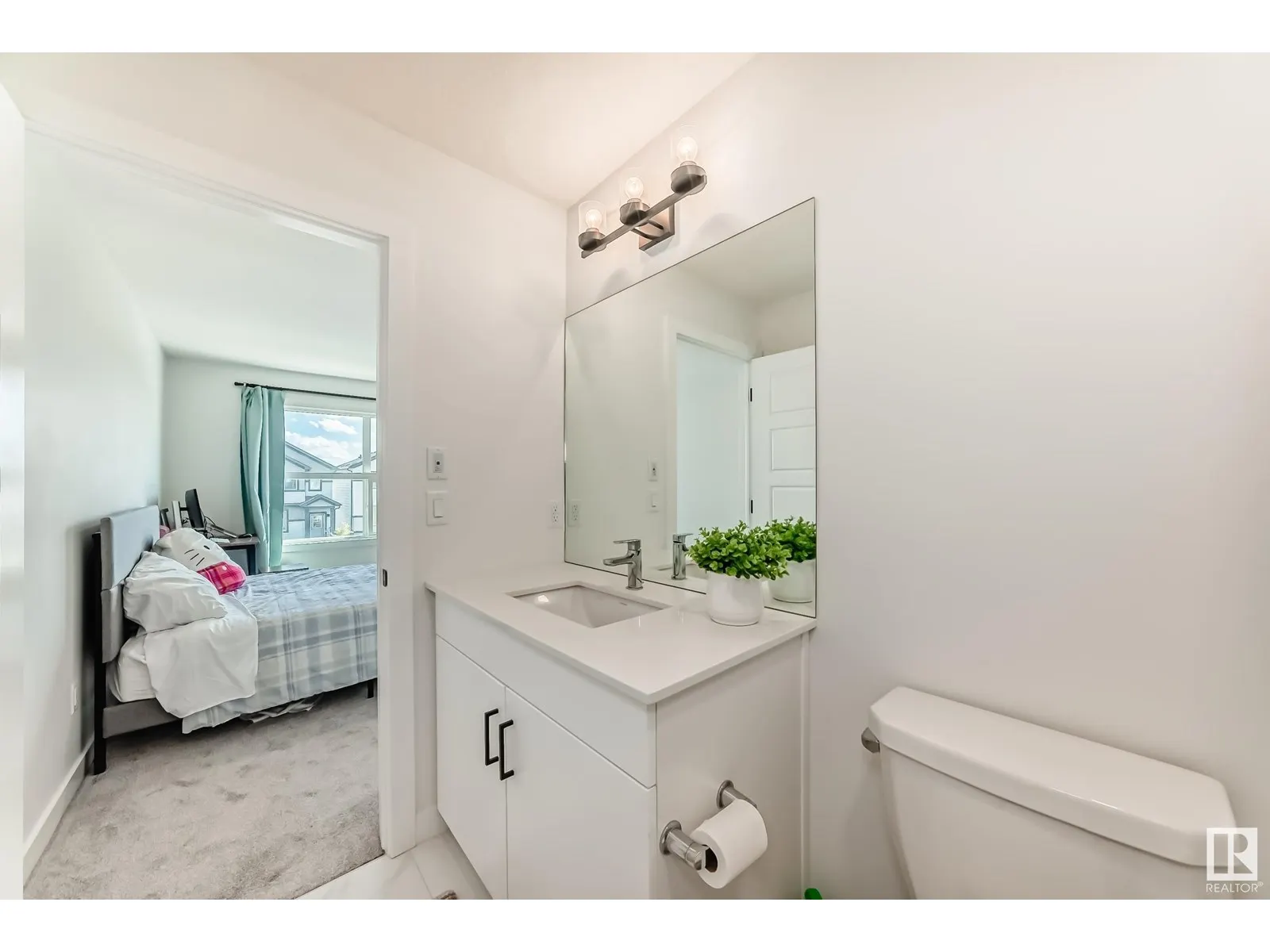 54 Sienna Blvd