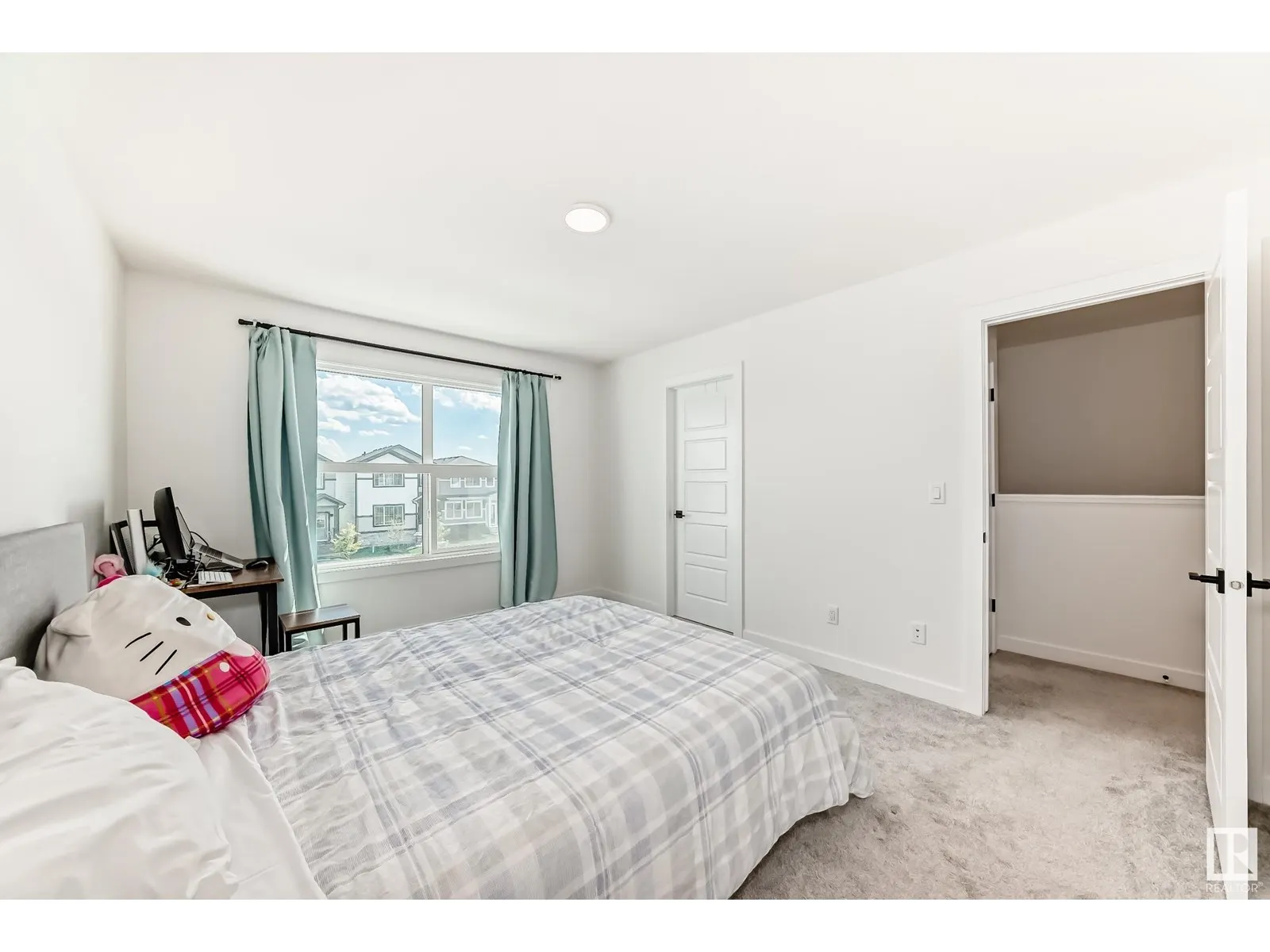54 Sienna Blvd