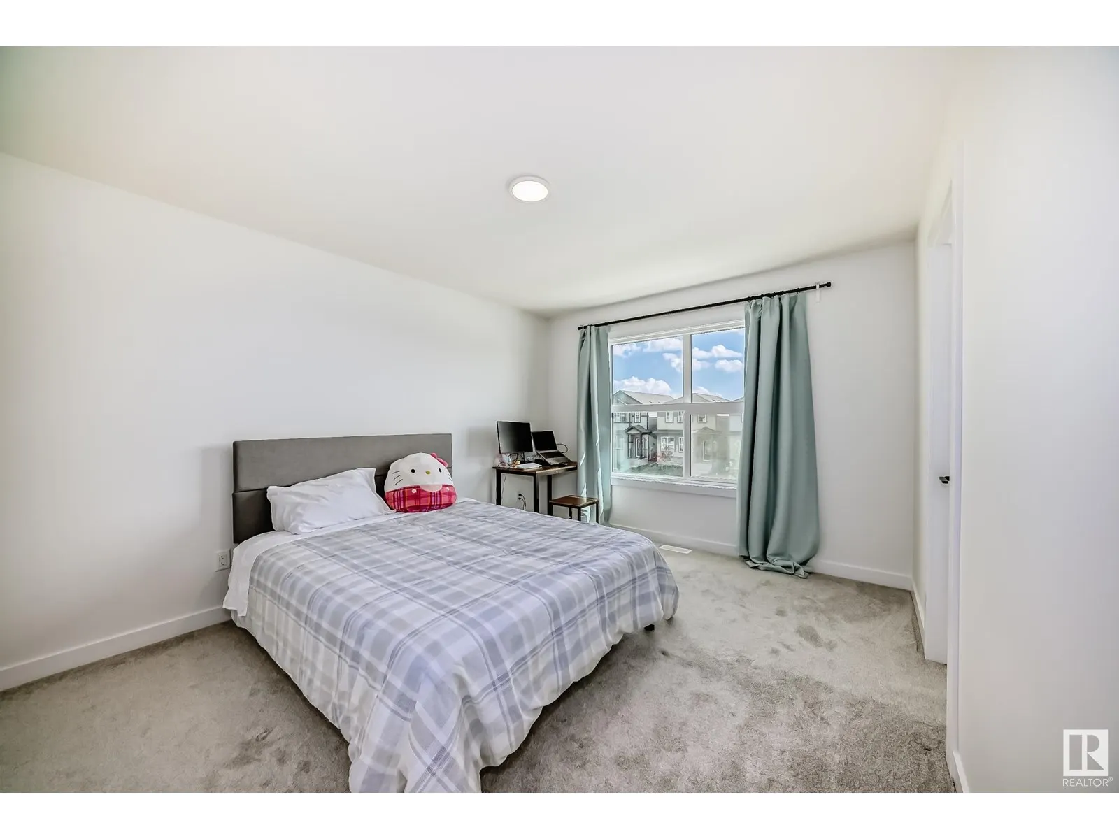 54 Sienna Blvd