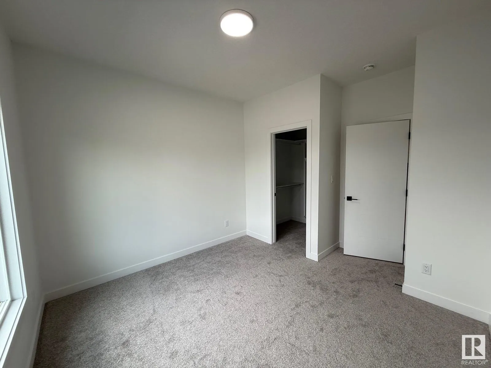 4912 46 ST