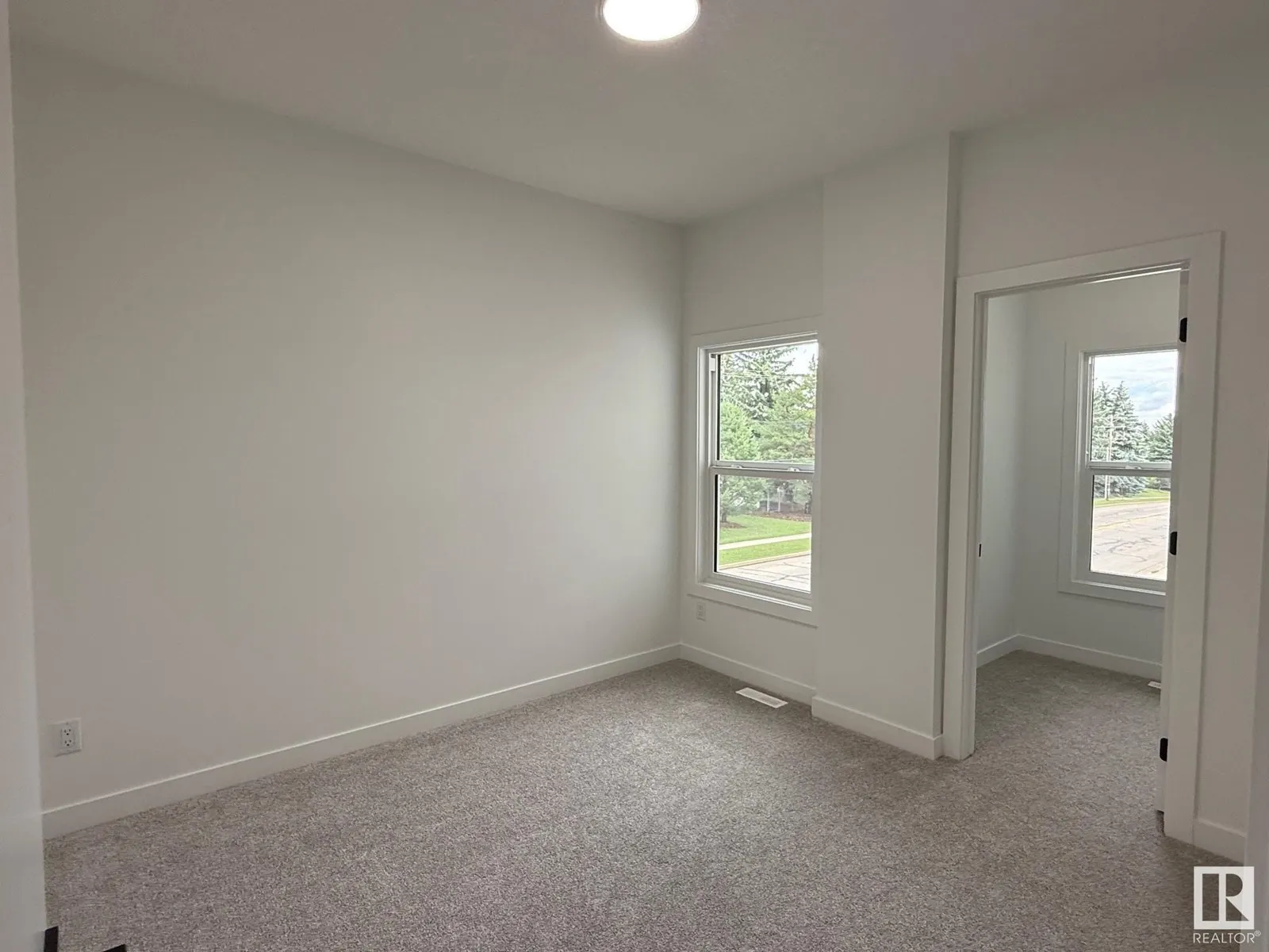 4912 46 ST