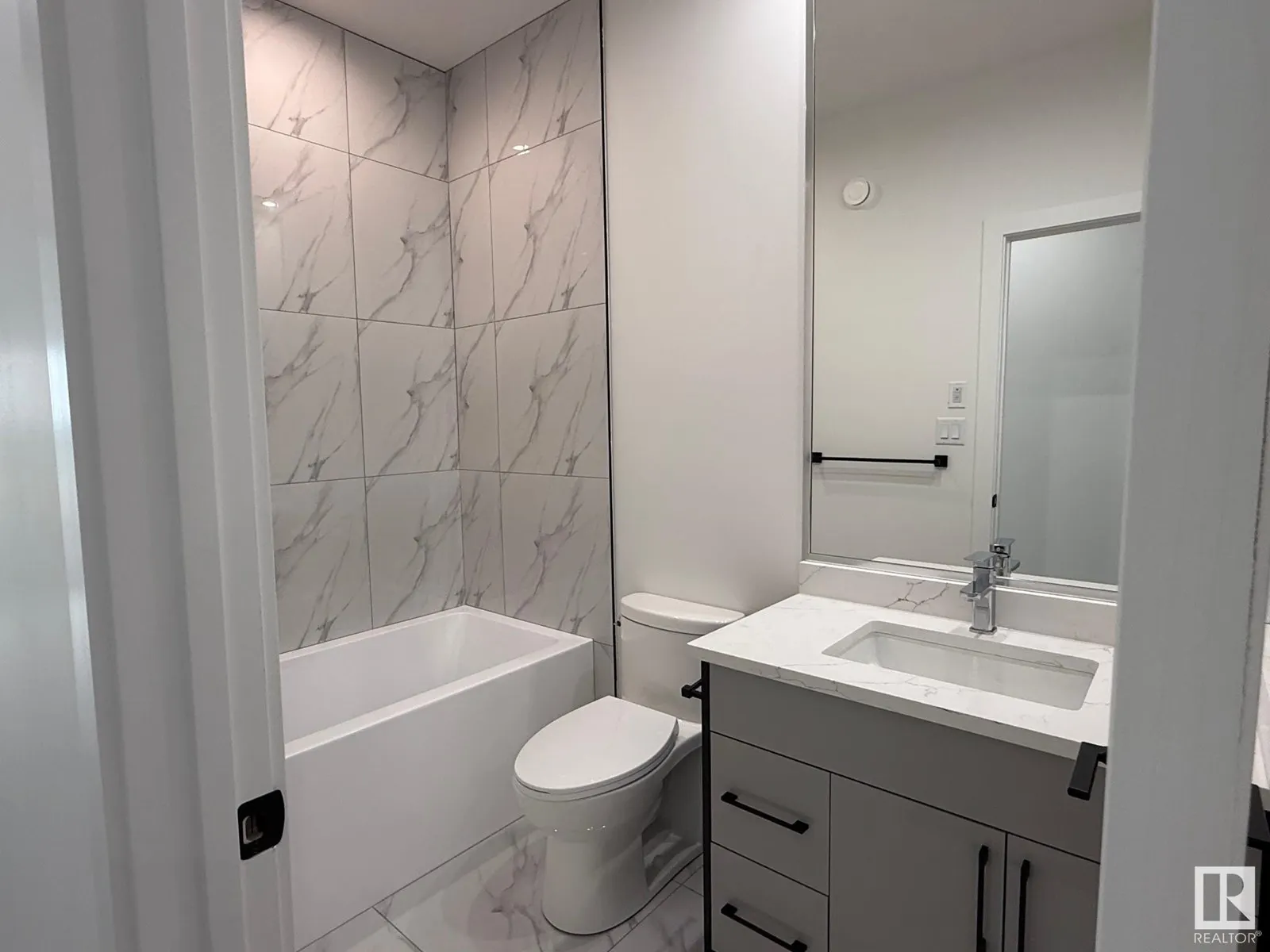 4912 46 ST